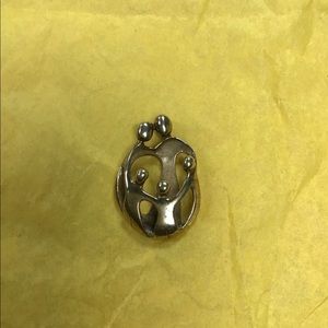 Vintage Sterling Carolyn pollack loving family pendant